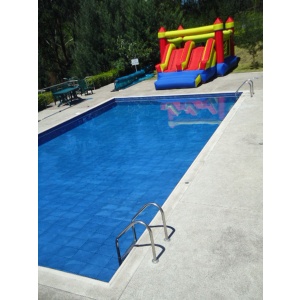 JUEGOS INFLABLES CON AGUA